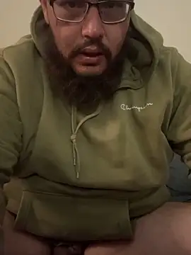 Snapshot of virginass1 chatting on 14, 11, 2025 virginass1 online show from 14, 11, 2025