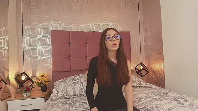 Snapshot of victoriapalmerfg chatting on 26, 2, 2025 victoriapalmerfg online show from 26, 2, 2025