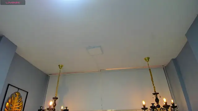 Aitana Hilton  online show from 24, 11, 2025