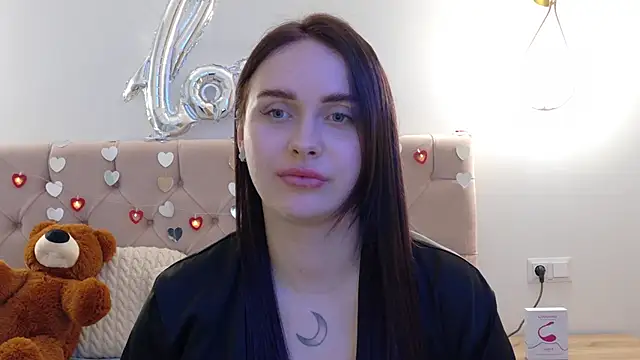 Snapshot of Lilliana_Moon chatting on 26, 2, 2025 Lilliana Moon online show from 26, 2, 2025