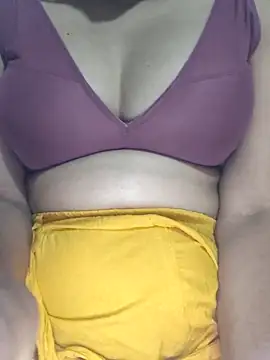 nikkibenza online show from 2, 12, 2025