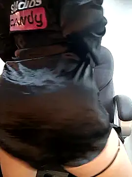 zahra Jalid online show from 12, 10, 2025