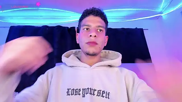 Ethan Boyy online show from 4, 2, 2026