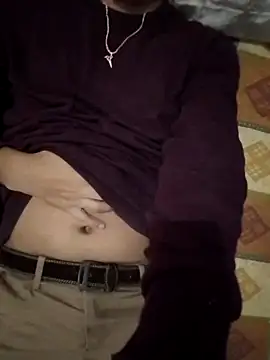 Snapshot of alejo5288 chatting on 6, 10, 2025 alejo5288 online show from 6, 10, 2025