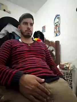 Snapshot of alejo5288 chatting on 4, 11, 2025 alejo5288 online show from 4, 11, 2025