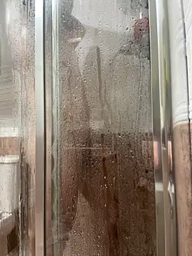 Snapshot of adictocm28 chatting on 16, 12, 2025 adictocm28 online show from 16, 12, 2025