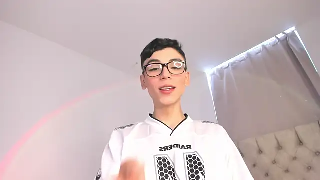 ThomyThompson online show from 13, 9, 2025