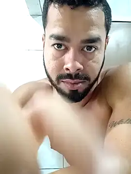 Snapshot of Moreno331391 chatting on 24, 10, 2025 Moreno331391 online show from 24, 10, 2025