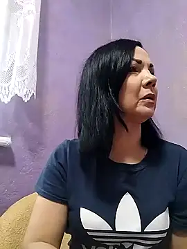 Snapshot of Tory_Lovi chatting on 1, 2, 2025 Tory Lovi online show from 1, 2, 2025