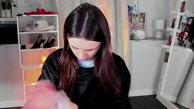 Sahara Shields online show from 13, 4, 2026