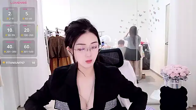 miaomiao-777 online show from 13, 4, 2026