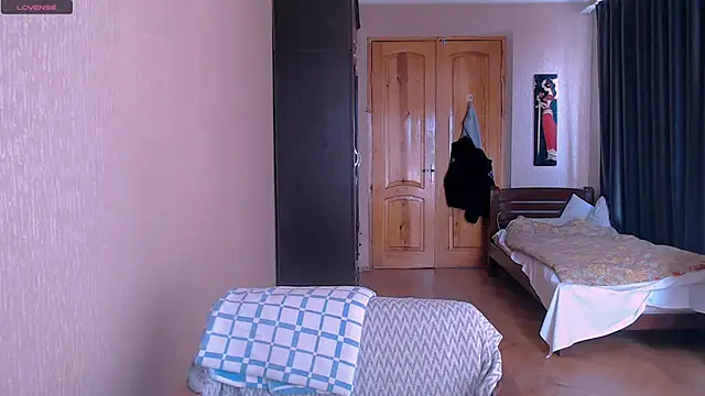  Roselina  online show from 2, 3, 2025