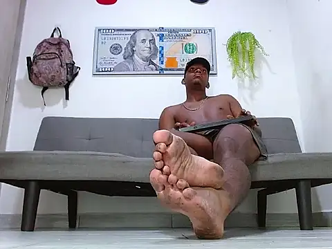 Snapshot of Master_foot_ chatting on 13, 6, 2026 Master foot online show from 13, 6, 2026