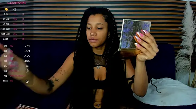 Snapshot of Missangeldust16 chatting on 29, 1, 2025 Missangeldust16 online show from 29, 1, 2025