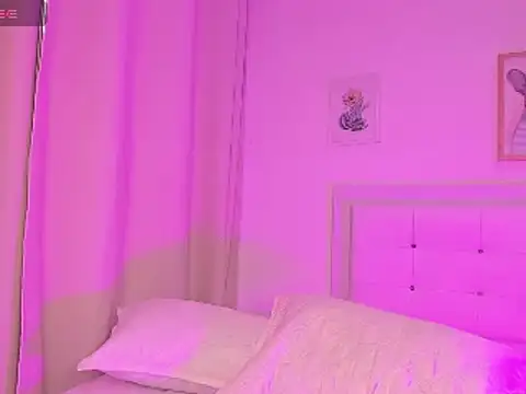 Snapshot of Missangeldust16 chatting on 10, 2, 2025 Missangeldust16 online show from 10, 2, 2025