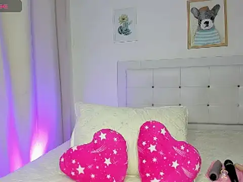 Snapshot of Missangeldust16 chatting on 26, 2, 2025 Missangeldust16 online show from 26, 2, 2025