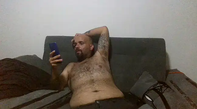 Chubi6669 online show from 4, 2, 2025