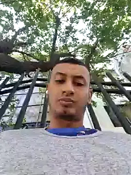 DrakeVega online show from 10, 2, 2025