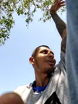 DrakeVega online show from 19, 2, 2025