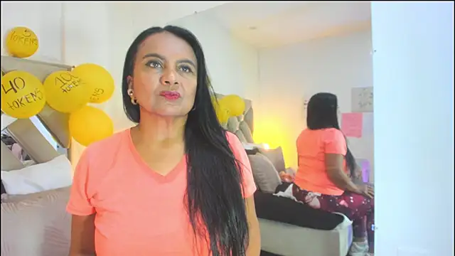 raquell moore online show from 19, 12, 2025