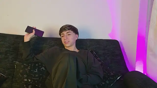 ethan and ava online show from 22, 2, 2026