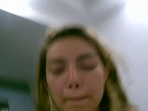 VittoriaTaylor online show from 16, 4, 2026