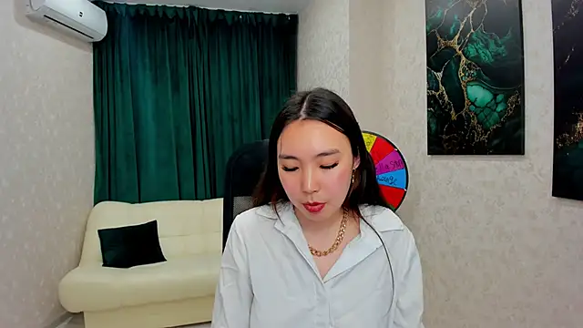 AnnaReyla online show from 12, 3, 2025