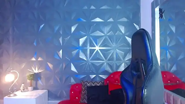 Snapshot of miss_honey01 chatting on 8, 2, 2025 miss honey01 online show from 8, 2, 2025