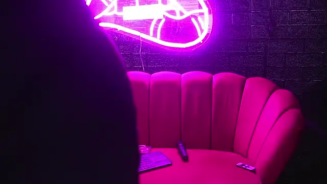 Annabellerise online show from 24, 9, 2025