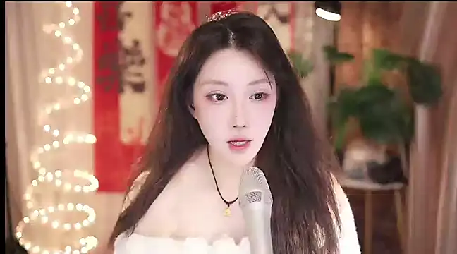 Dou-Dou-er online show from 13, 2, 2025