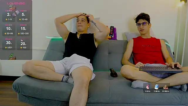 Snapshot of Cum_hunters chatting on 3, 2, 2025 Cum hunters online show from 3, 2, 2025