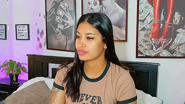 Snapshot of loretahorny chatting on 31, 3, 2026 loretahorny online show from 31, 3, 2026