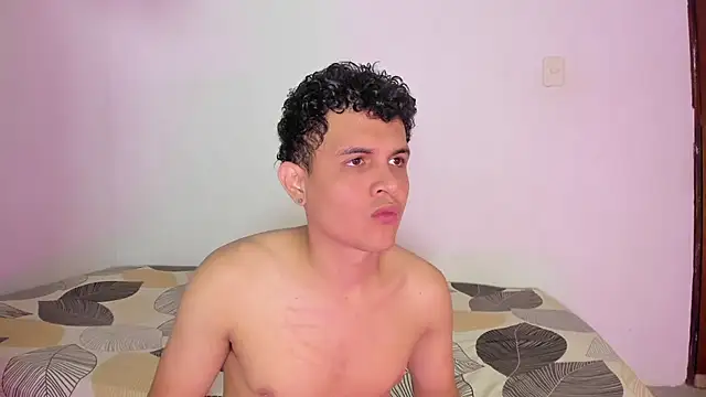 CoupleTwink12 online show from 26, 3, 2026