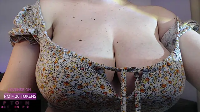 crystalll room online show from 19, 1, 2026