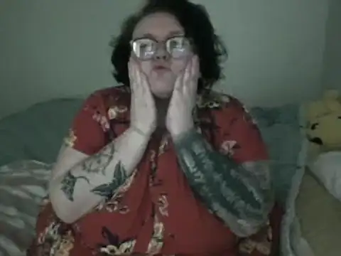 CorgiGodez98 online show from 1, 2, 2025