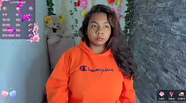 naty jhonsom  online show from 7, 3, 2025