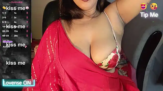Snapshot of Bengali_Cute_Girl chatting on 8, 7, 2026 Bengali Cute Girl online show from 8, 7, 2026