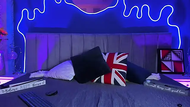 JeanneSabatier online show from 3, 2, 2026