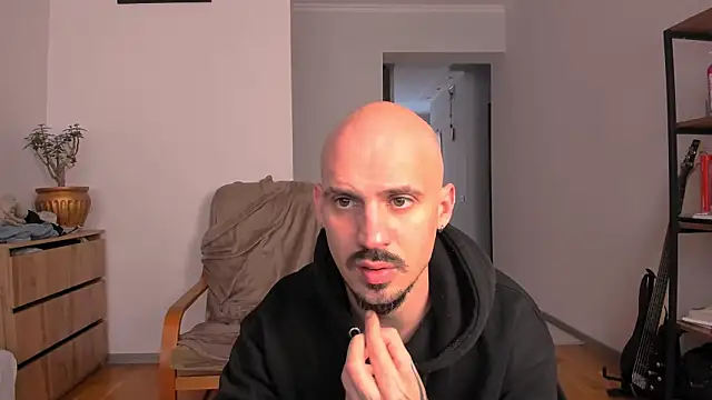 AssHunter4k online show from 23, 10, 2025