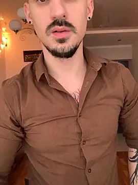 AssHunter4k online show from 18, 11, 2025