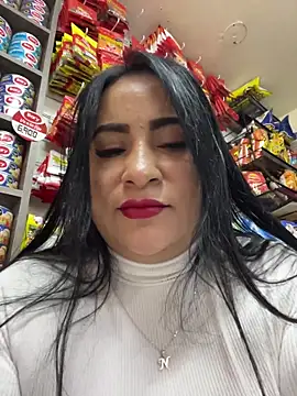 Snapshot of Miia_Jazmin chatting on 8, 4, 2026 Miia Jazmin online show from 8, 4, 2026