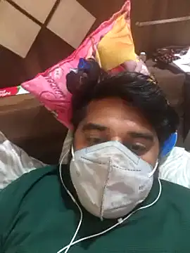 Snapshot of Raziv_komal143 chatting on 3, 2, 2025 Raziv komal143 online show from 3, 2, 2025