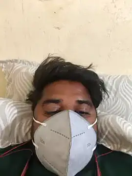 Snapshot of Raziv_komal143 chatting on 6, 3, 2025 Raziv komal143 online show from 6, 3, 2025