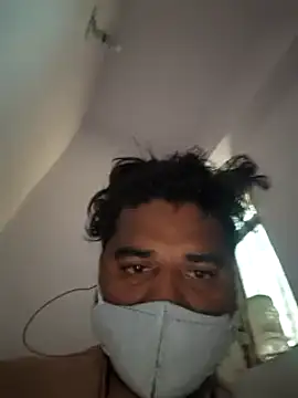 Snapshot of Raziv_komal143 chatting on 14, 3, 2025 Raziv komal143 online show from 14, 3, 2025