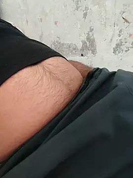 Snapshot of Raziv_komal143 chatting on 17, 3, 2026 Raziv komal143 online show from 17, 3, 2026