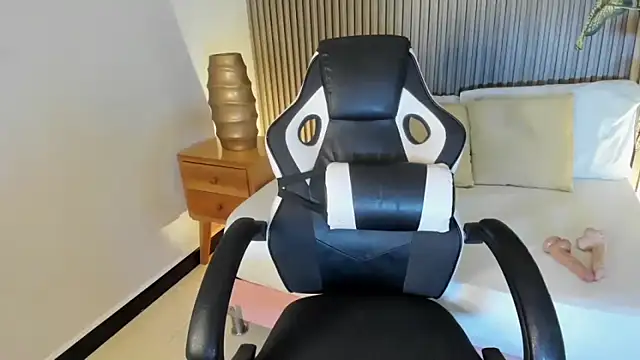 adarna13  online show from 12, 11, 2025