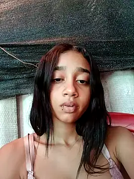 Zoe Sweett18 online show from 27, 1, 2025