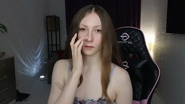 Snapshot of Sweeet_Lilit chatting on 2, 12, 2025 Sweeet Lilit online show from 2, 12, 2025