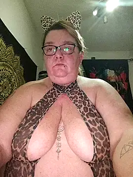 diosacurvy1984 online show from 13, 2, 2026