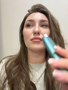 KiraBarlows online show from 13, 2, 2026